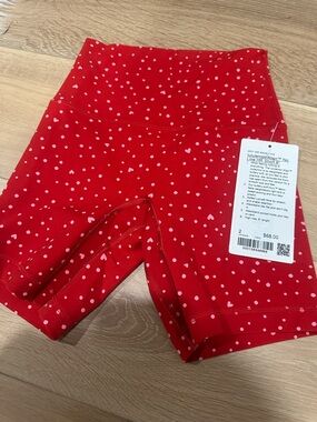 Lululemon no line 6 inch align shorts